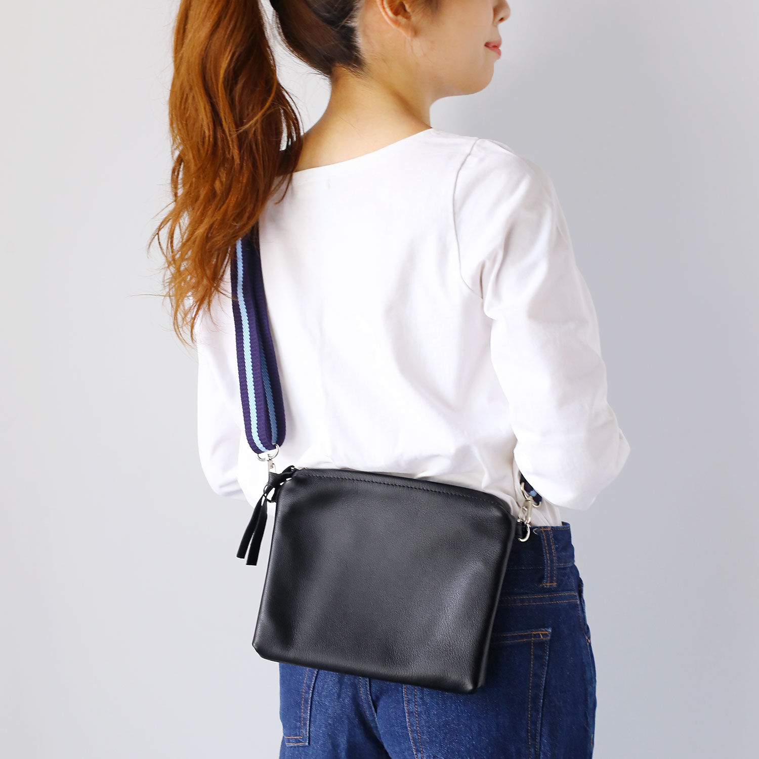 PRAIRIE 1957 薄型 サコッシュ ショルダーバッグ 牛革 2WAY 日本製