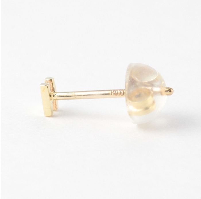 ピアス レディース k18 18金 小さめ ゴールド イニシャル 片耳