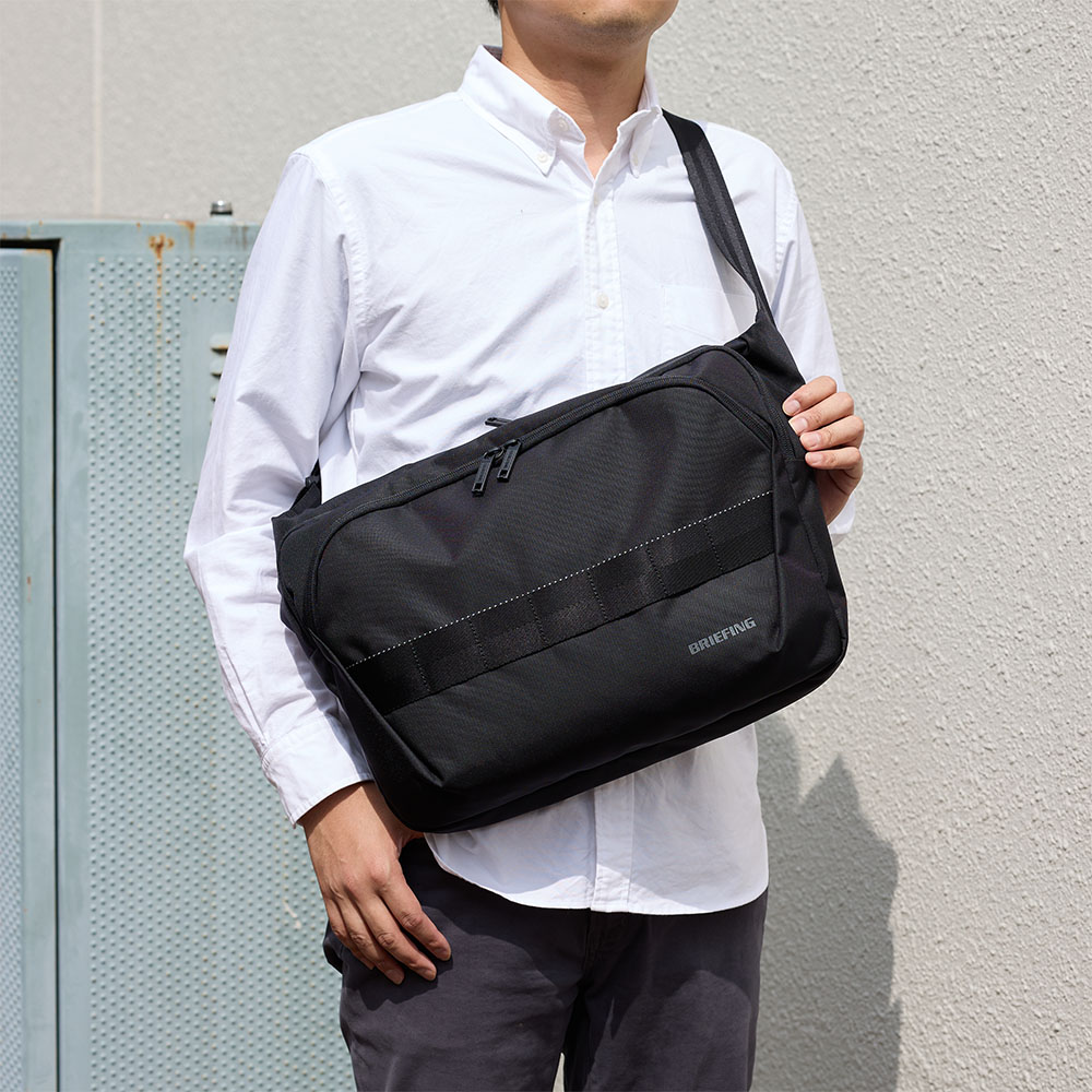 BRIEFING（ブリーフィング） ショルダーバッグ メッセンジャーバッグ