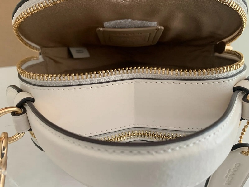 COACH（コーチ） バッグ レディース ショルダーバッグ 新作セール