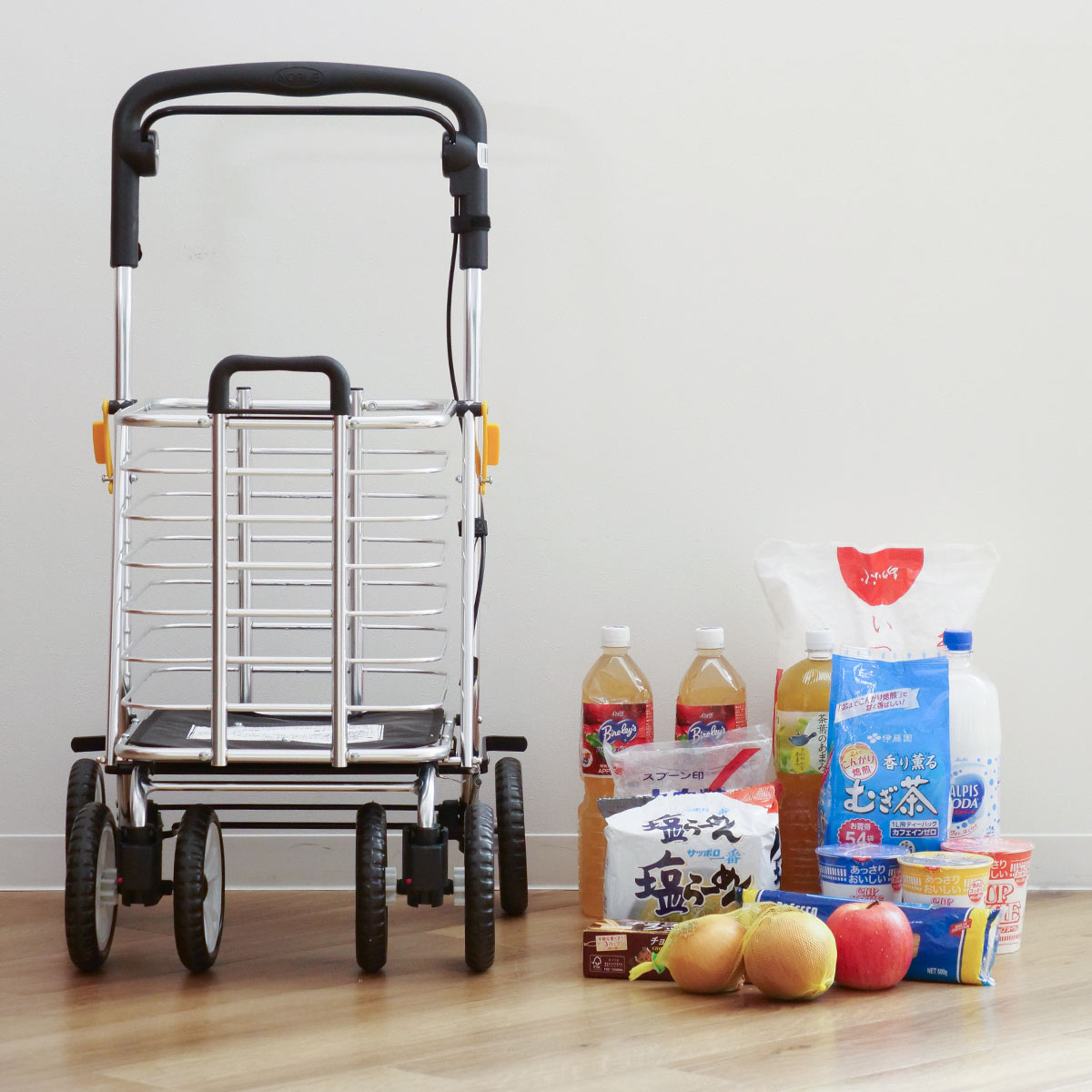 シルバーカー ノーブルワゴン M コンパクト 大容量 （ カート 歩行器