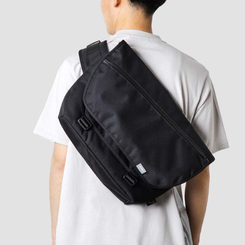 narifuri（ナリフリ） メッセンジャーバッグ NF8028 Messenger Bag