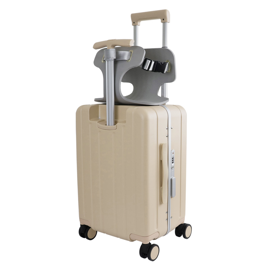 クーポンで14,800円 NORICCO スーツケース 機内持ち込み 子どもが