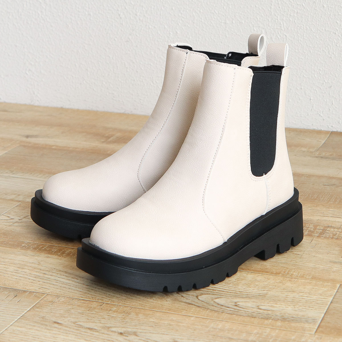 ショートブーツ レディース 歩きやすい 厚底 サイドゴア スクエアトゥ