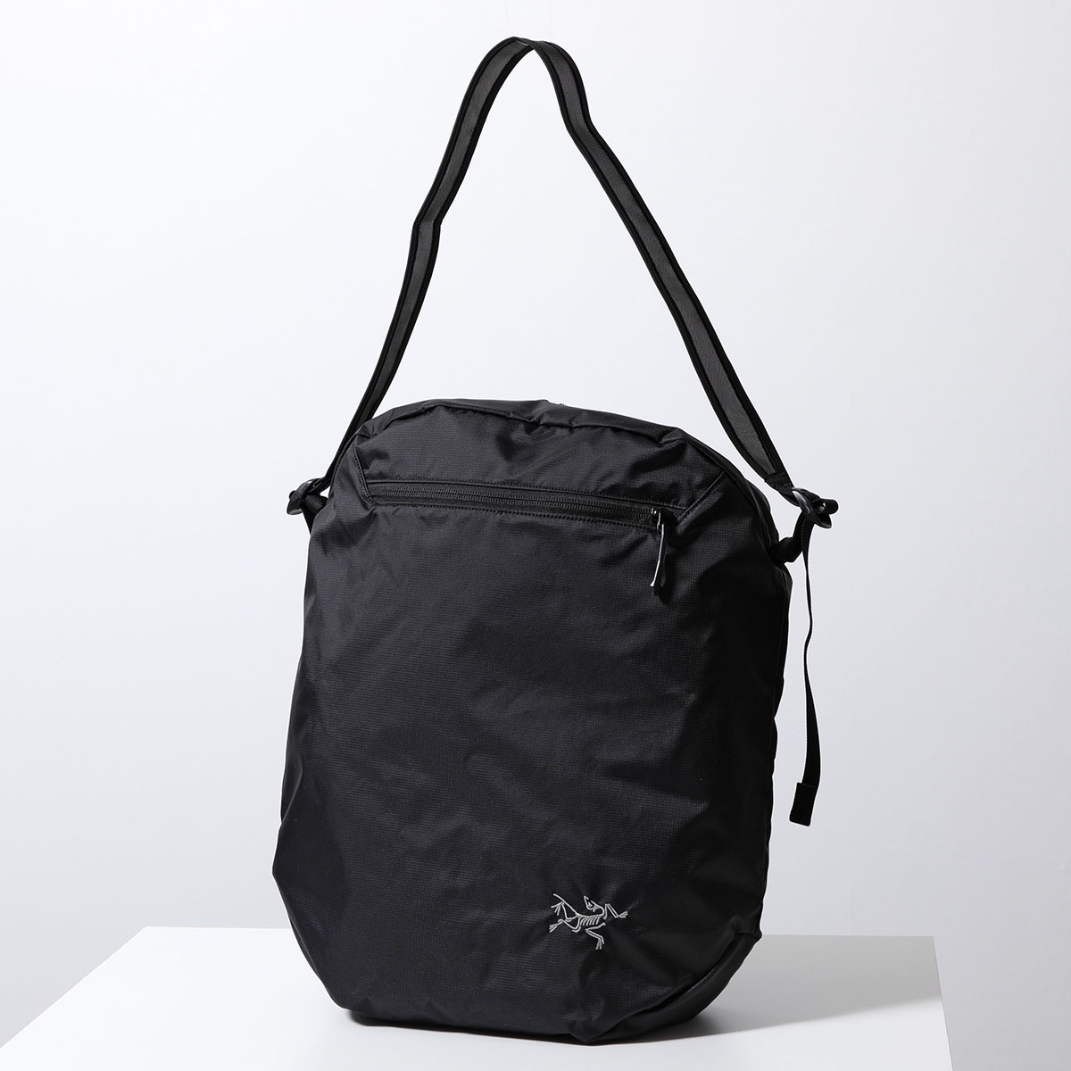 ARC'TERYX（アークテリクス） ショルダーバッグ Heliad 12L Tote