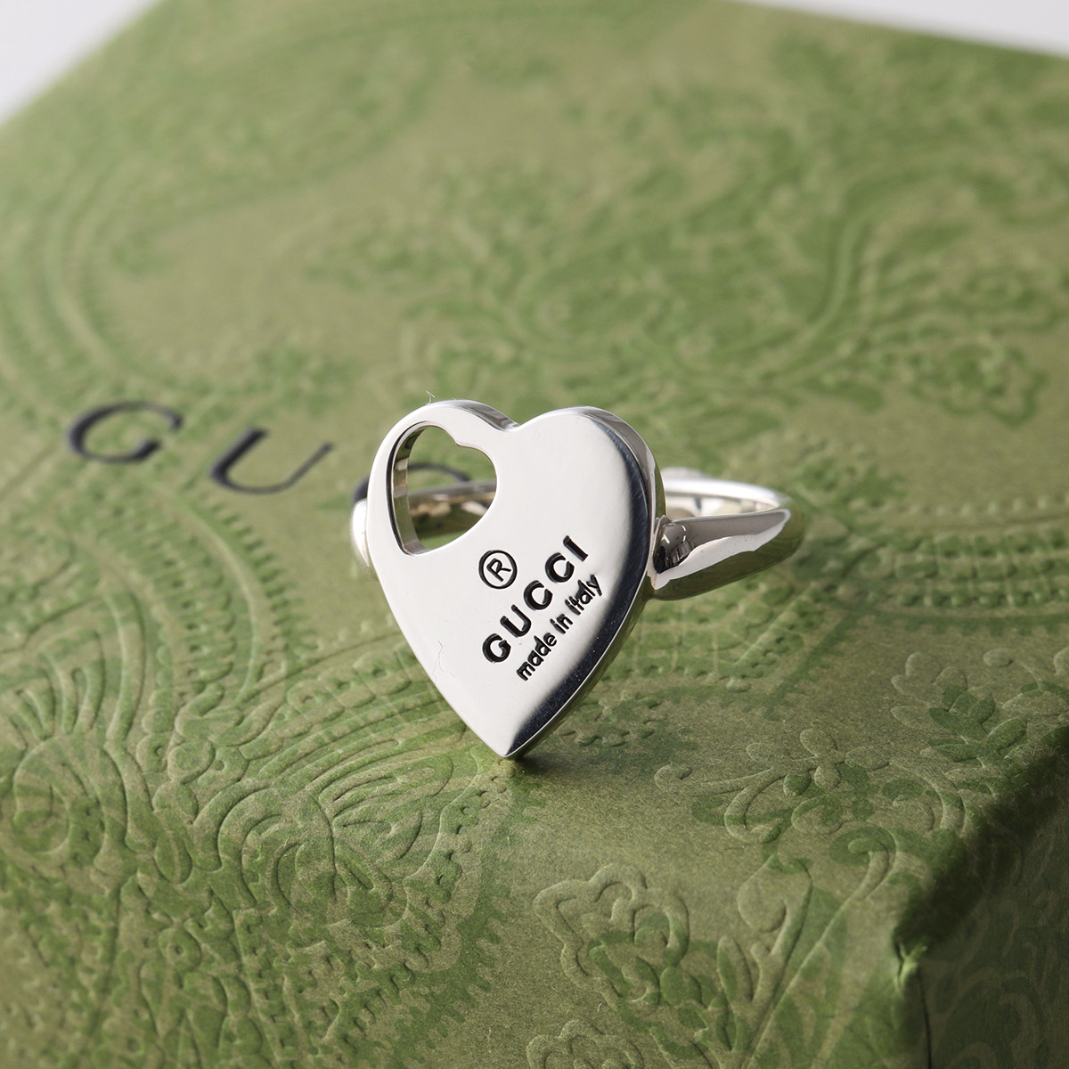 GUCCI（グッチ） リング TRADEMARK トレードマーク 796357 J8400