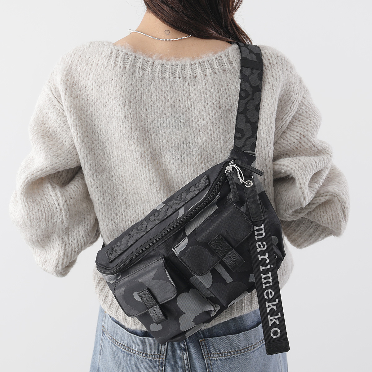 marimekko（マリメッコ） ボディバッグ Sling Bag M Unikko スリング