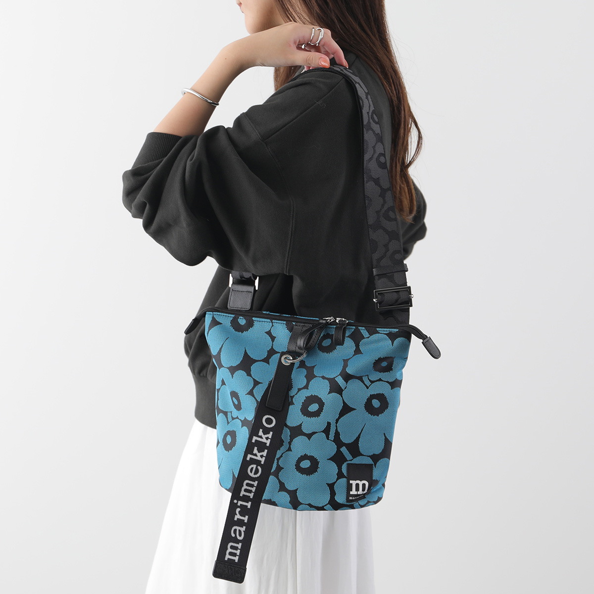 marimekko（マリメッコ） ショルダーバッグ Carry All Unikko キャリー
