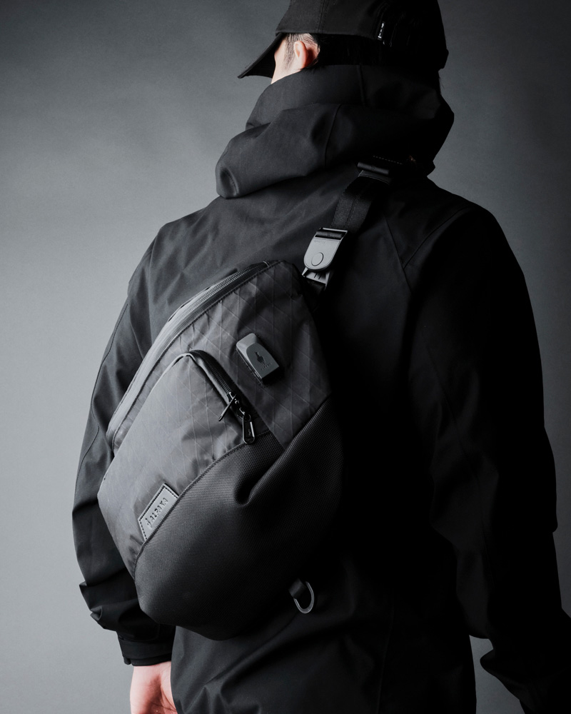 アルパカ bravo_slingmax_xpac ボディバッグ ALPAKA bravo-slingmax-xp