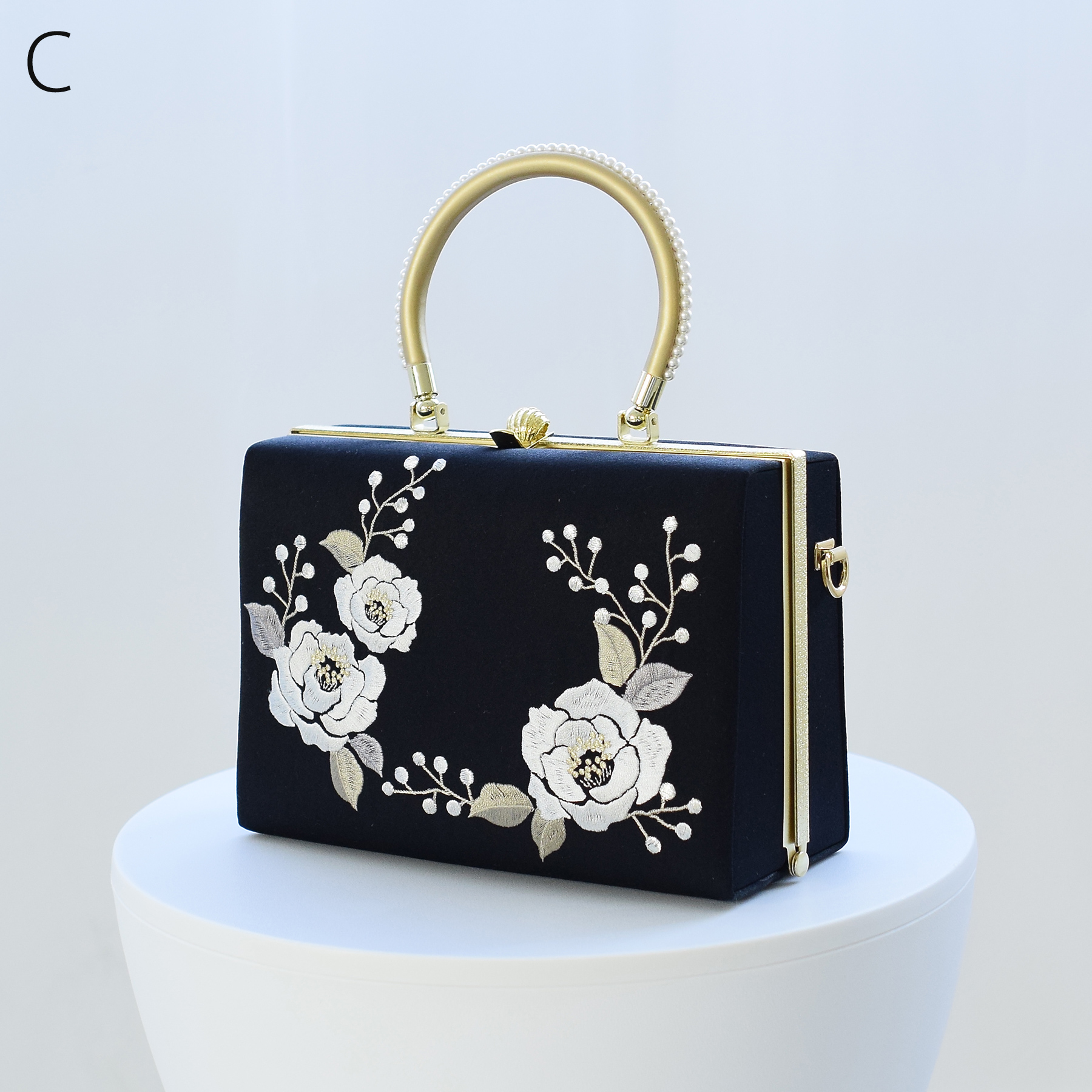 バッグ 成人式 パールハンドル 山茶花刺繍バッグ 日本製 礼装 振袖