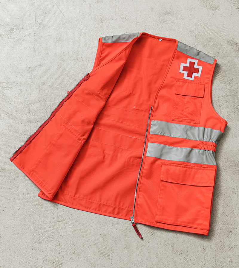 MILITARY（ミリタリー） 実物 新品 デッドストック スペイン 赤十字