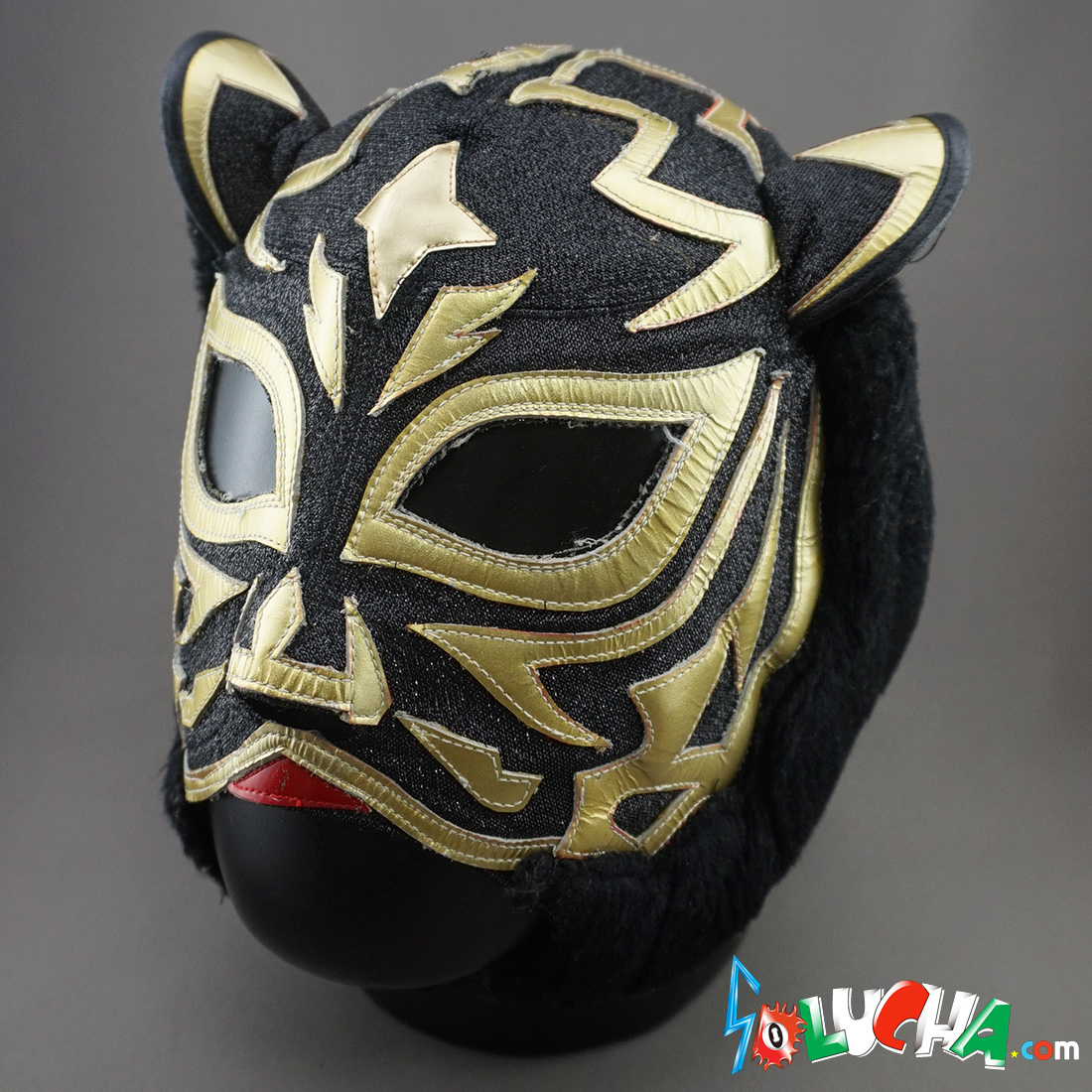 初代タイガーマスク&初代ブラック・タイガーマスク 【実使用マスク】