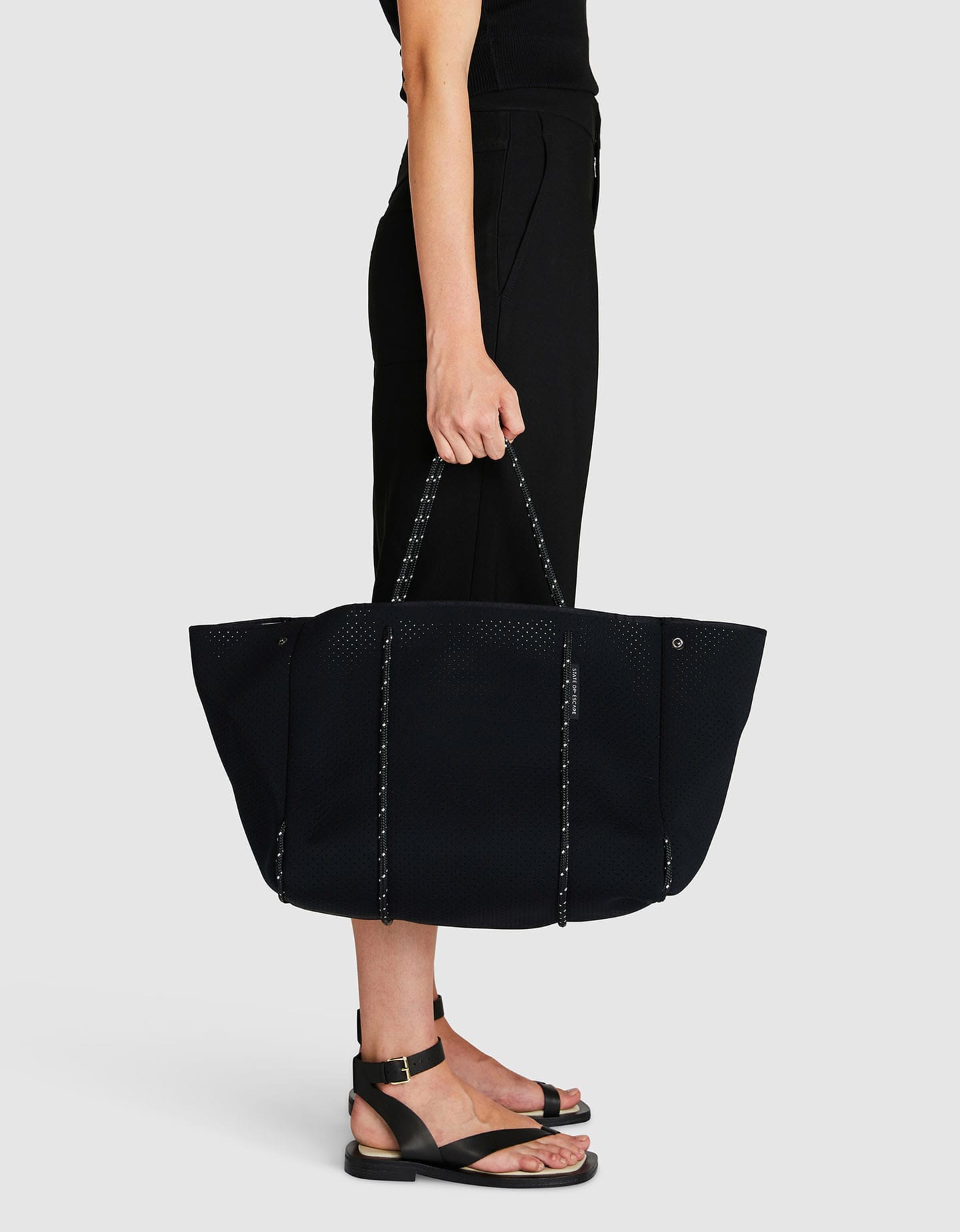 エスケープ トート ハイライトフレックブラック｜Totes｜STATE OF