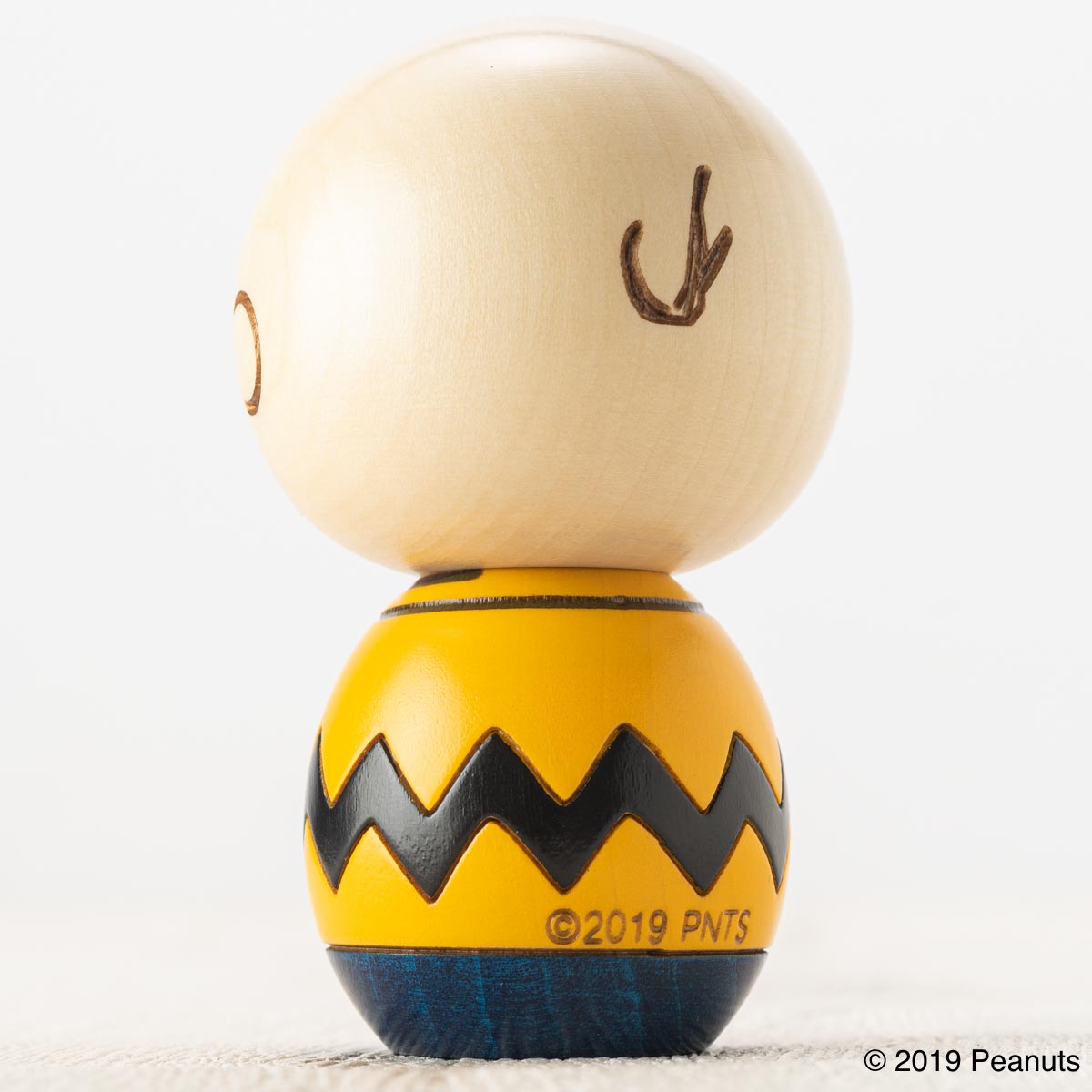 PEANUTSこけし [チャーリー・ブラウン] by 卯三郎こけし – ヒキダシストア