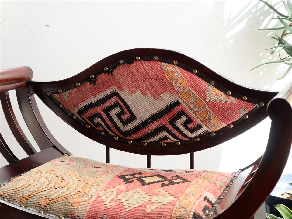 キリムスタイル / トルコ木製アームチェア H71×W72×D37cm オールド