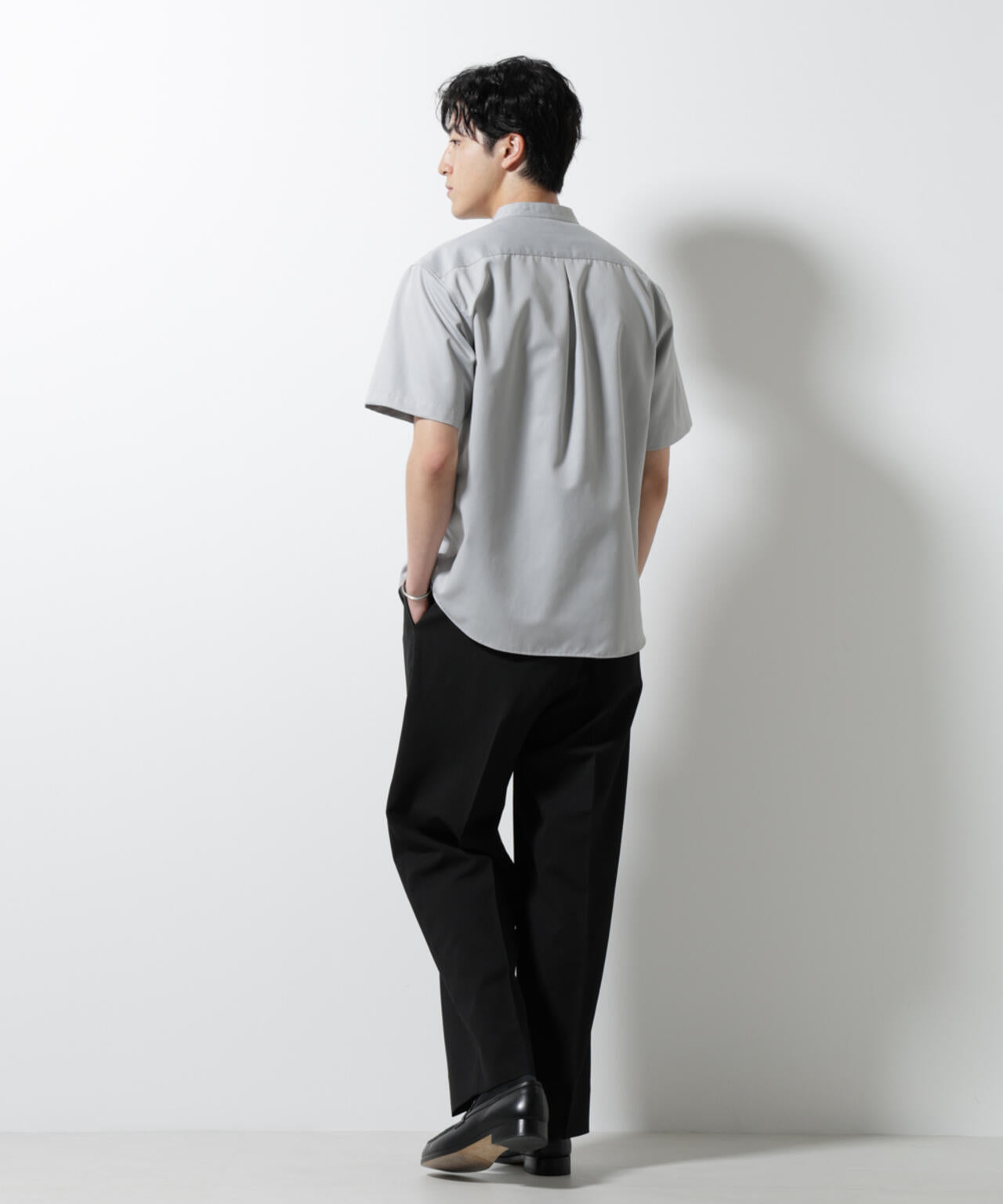 スタンダード バンドカラー シャツ / 半袖