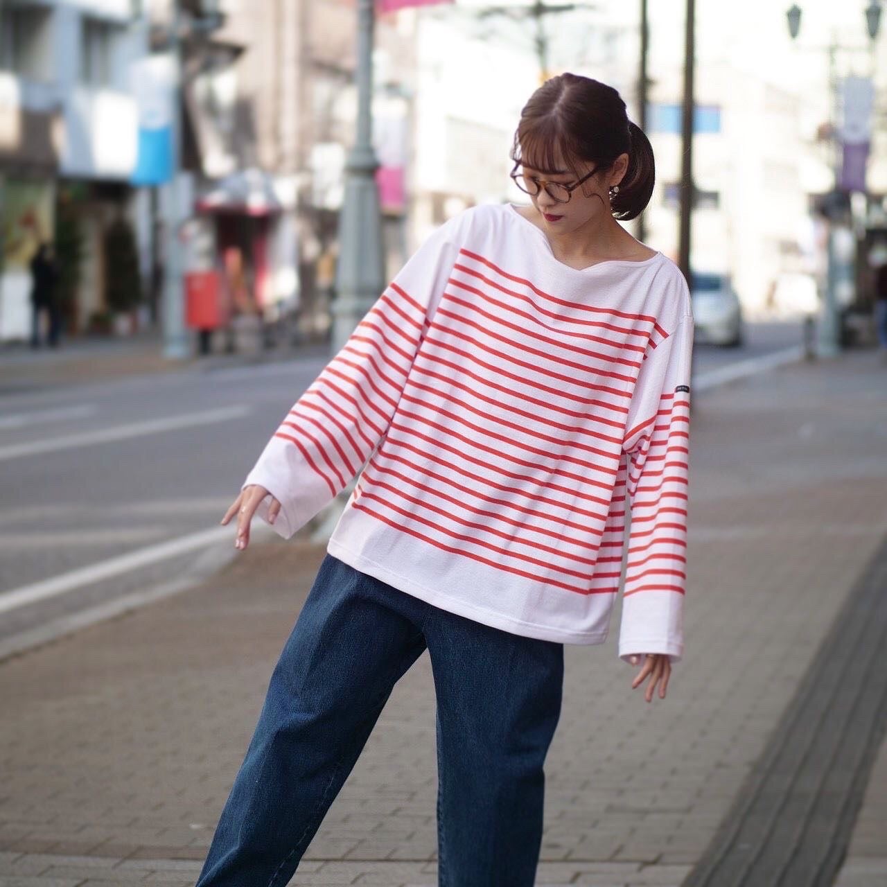 OUTIL TRICOT AAST ボーダーバスクシャツ [ホワイト×トマト] | Belluria