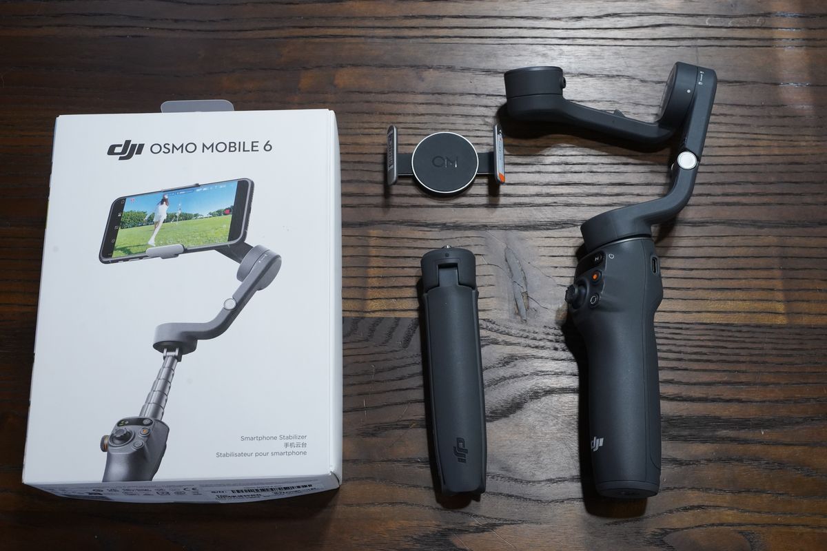 スマホ用3軸ジンバル、DJI「Osmo Mobile 6」は手ブレ補正どころか映像