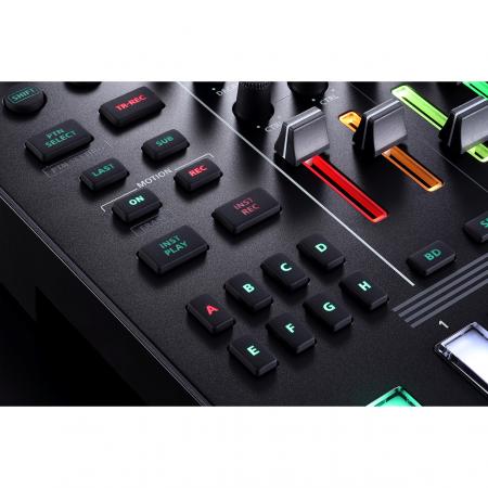 Roland TR-8S AIRA Rhythm Performer drumcomputer | Bax Music