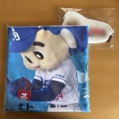 中日ドラゴンズ 2026福袋 ドアラ タオル&ロゴポーチ - メルカリ