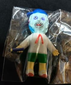 m43089573401_1.jpg?1763106365