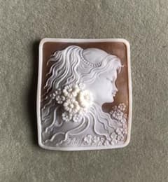 メゾンマルジェラ ビッグブローチ 真鍮 イタリア製 タグ付 未使用品