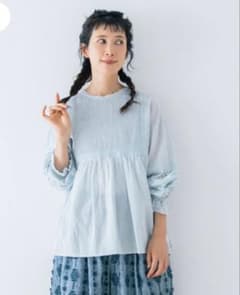 kazumi×Samansa Mos2】 袖レース前後着ブラウス ブルー - メルカリ