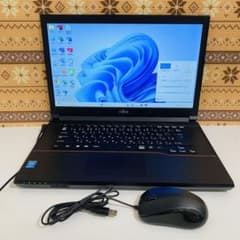 Y113 Fujitsuノートパソコンi5高速SSDサクサクWindows11 - メルカリ