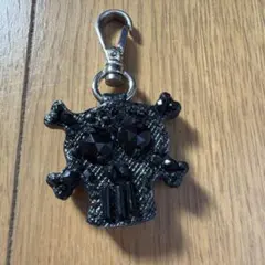 2026年最新】プラダ スカル キーホルダーの人気アイテム - メルカリ