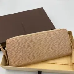 2026年最新】エピ ポルトフォイユ クレマンスの人気アイテム - メルカリ