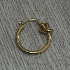 2026年最新】celine ノットスモールフープ ピアスの人気アイテム