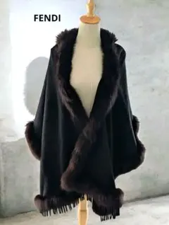 2026年最新】フェンディ マフラー ファーの人気アイテム - メルカリ