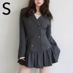 2026年最新】アンドマリー ワンピース グレーの人気アイテム - メルカリ