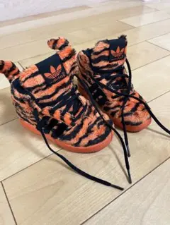 2026年最新】ジェレミースコット タイガーの人気アイテム - メルカリ