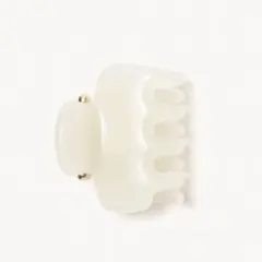 2026年最新】Undo ヘアクリップの人気アイテム - メルカリ