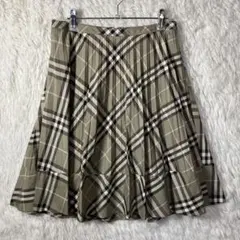 2026年最新】バーバリーチェックスカートの人気アイテム - メルカリ