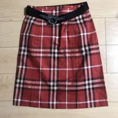 2026年最新】バーバリーノバチェックスカートの人気アイテム - メルカリ