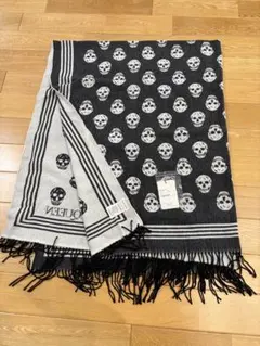 2026年最新】ALEXANDER MCQUEEN スカルスカーフの人気アイテム - メルカリ