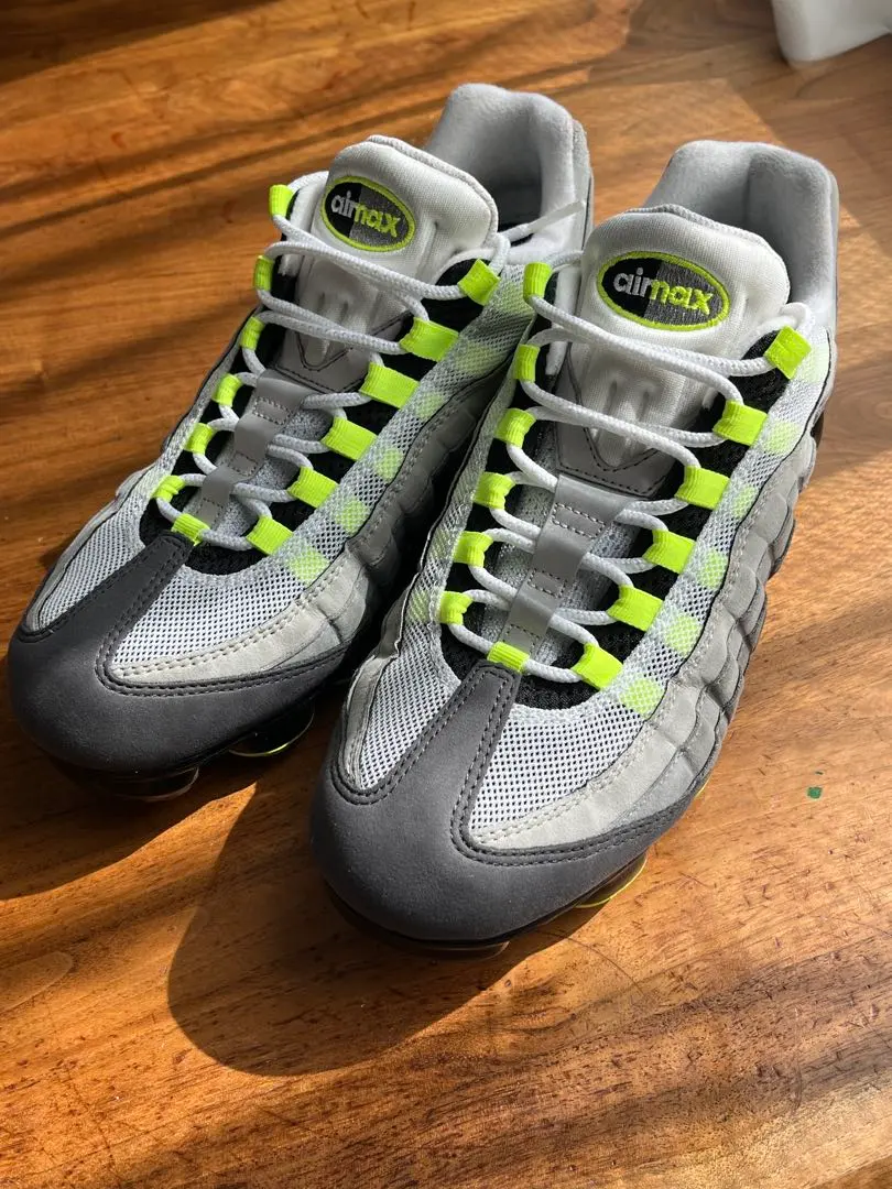 2026年最新】ヴェイパーマックス95 ネオンの人気アイテム - メルカリ