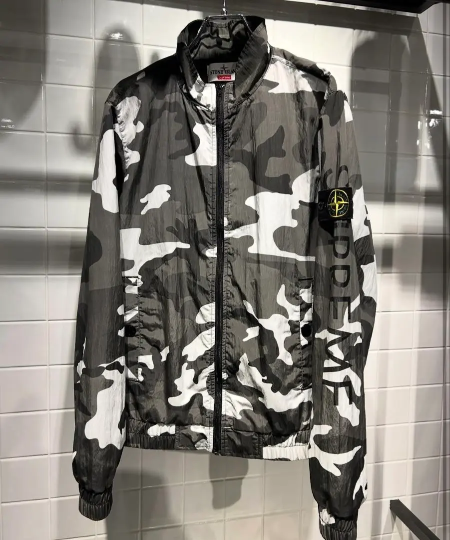 2026年最新】STONE ISLAND supreme Nylon Metalの人気アイテム - メルカリ