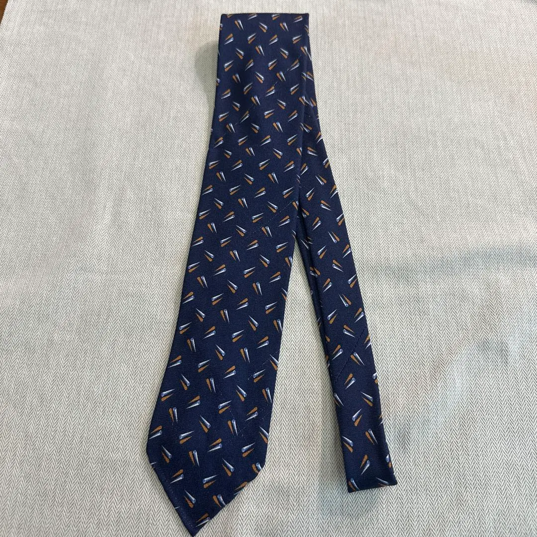 2026年最新】アットヴァンヌッチ スカーフの人気アイテム - メルカリ