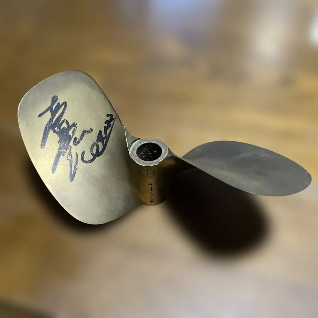 2026年最新】サイン入りプロペラの人気アイテム - メルカリ