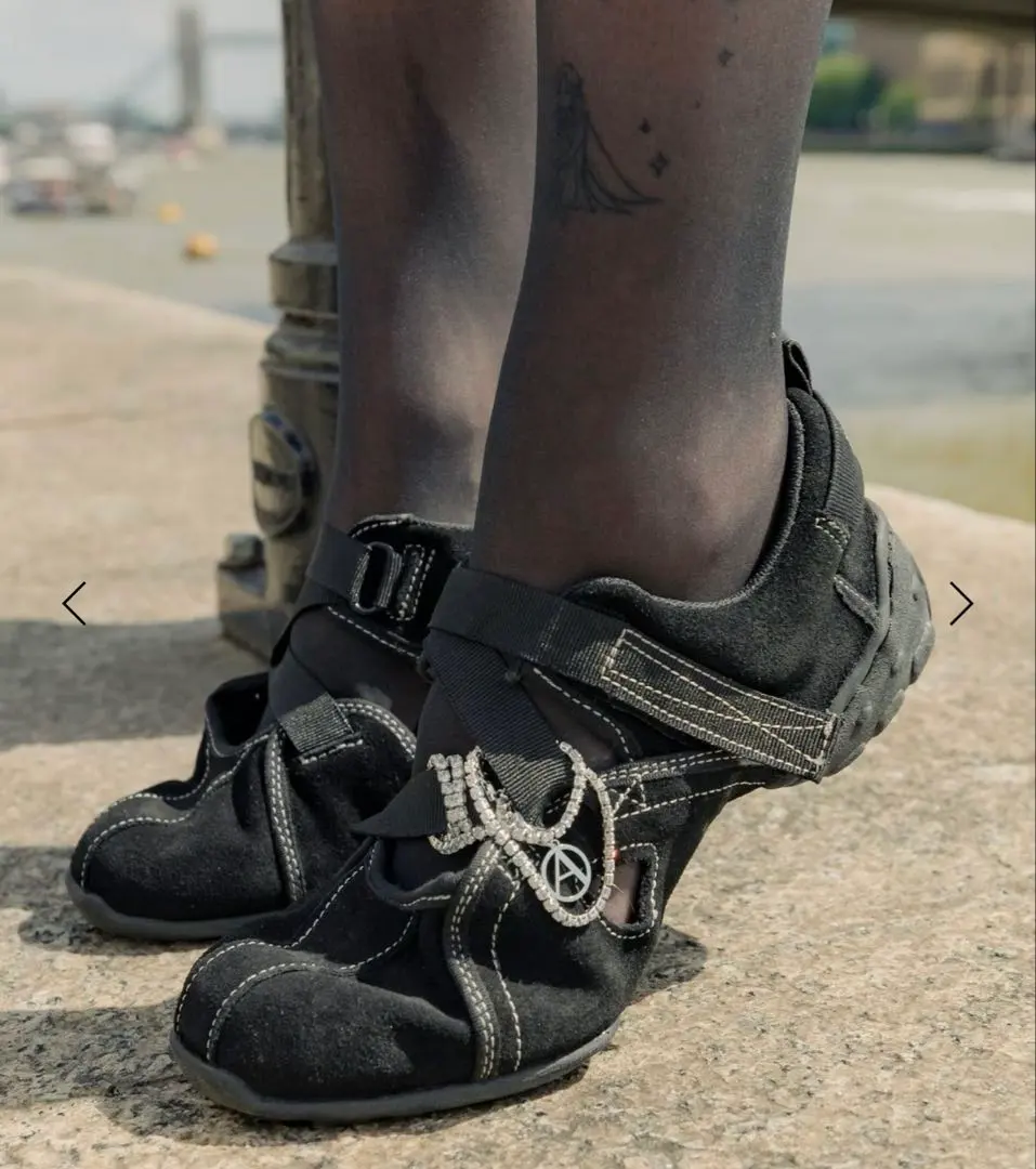 2026年最新】foundrymews shoesの人気アイテム - メルカリ