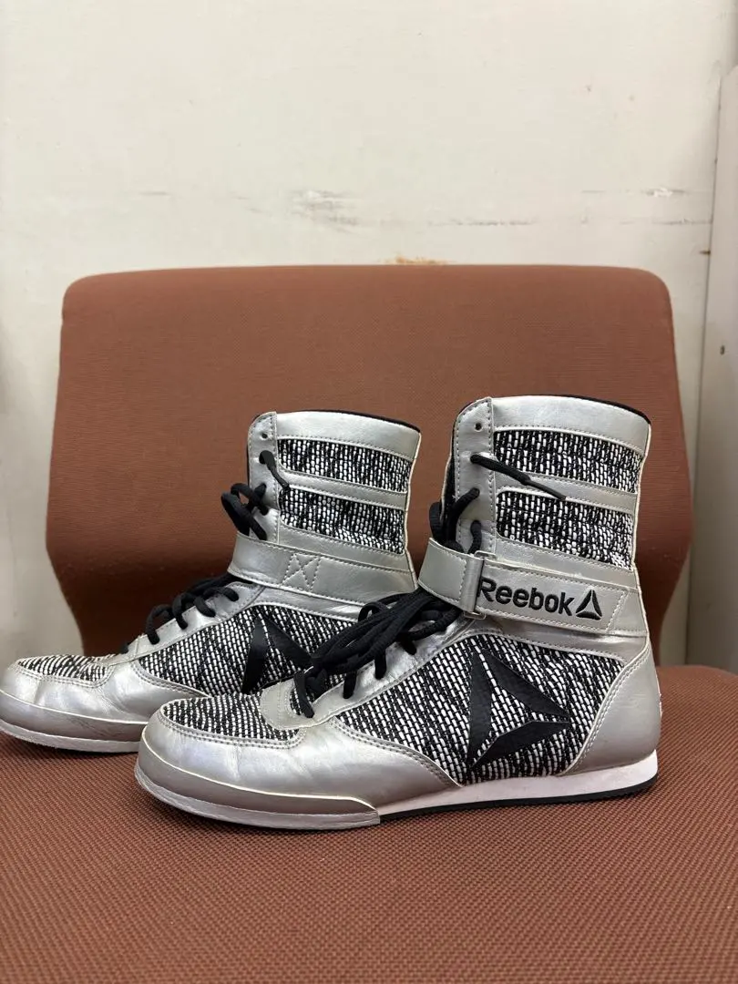 2026年最新】ボクシングシューズ リーボックの人気アイテム - メルカリ