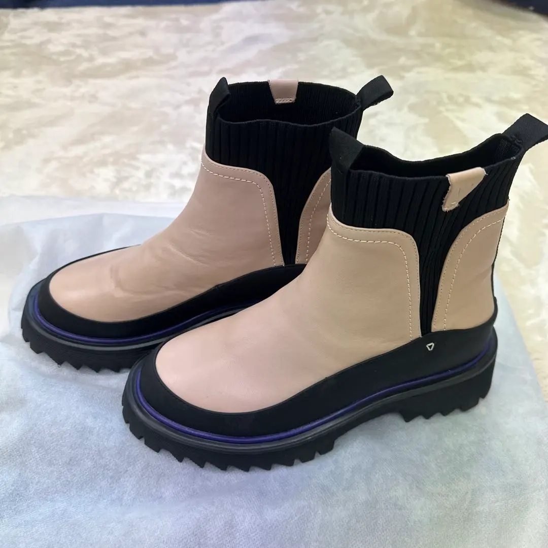 2026年最新】vege ブーツの人気アイテム - メルカリ