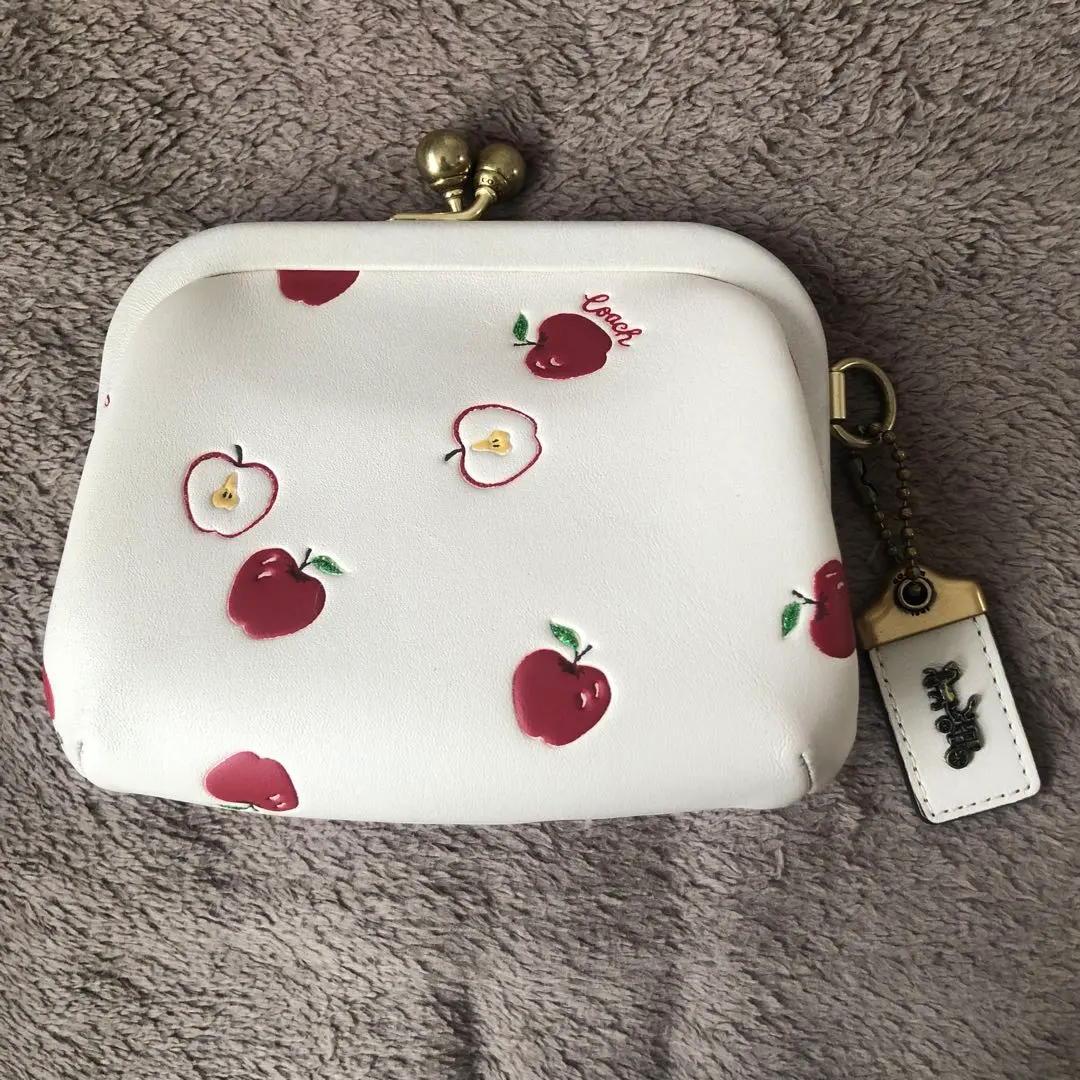 2026年最新】コーチ がま口 りんごの人気アイテム - メルカリ