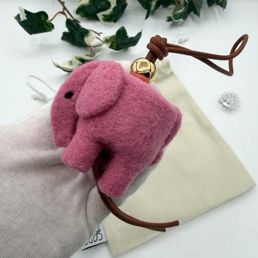 2026年最新】ロエベ チャーム ぞうの人気アイテム - メルカリ