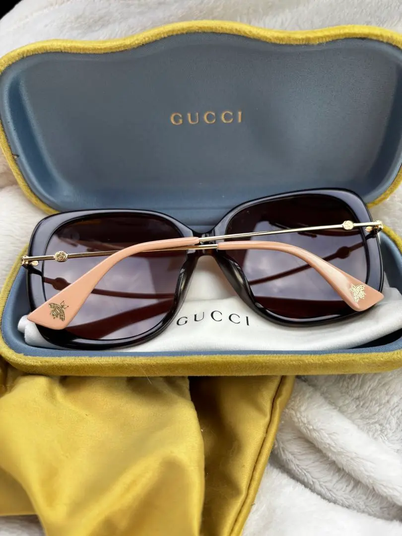 2026年最新】グッチ サングラス 蜂の人気アイテム - メルカリ
