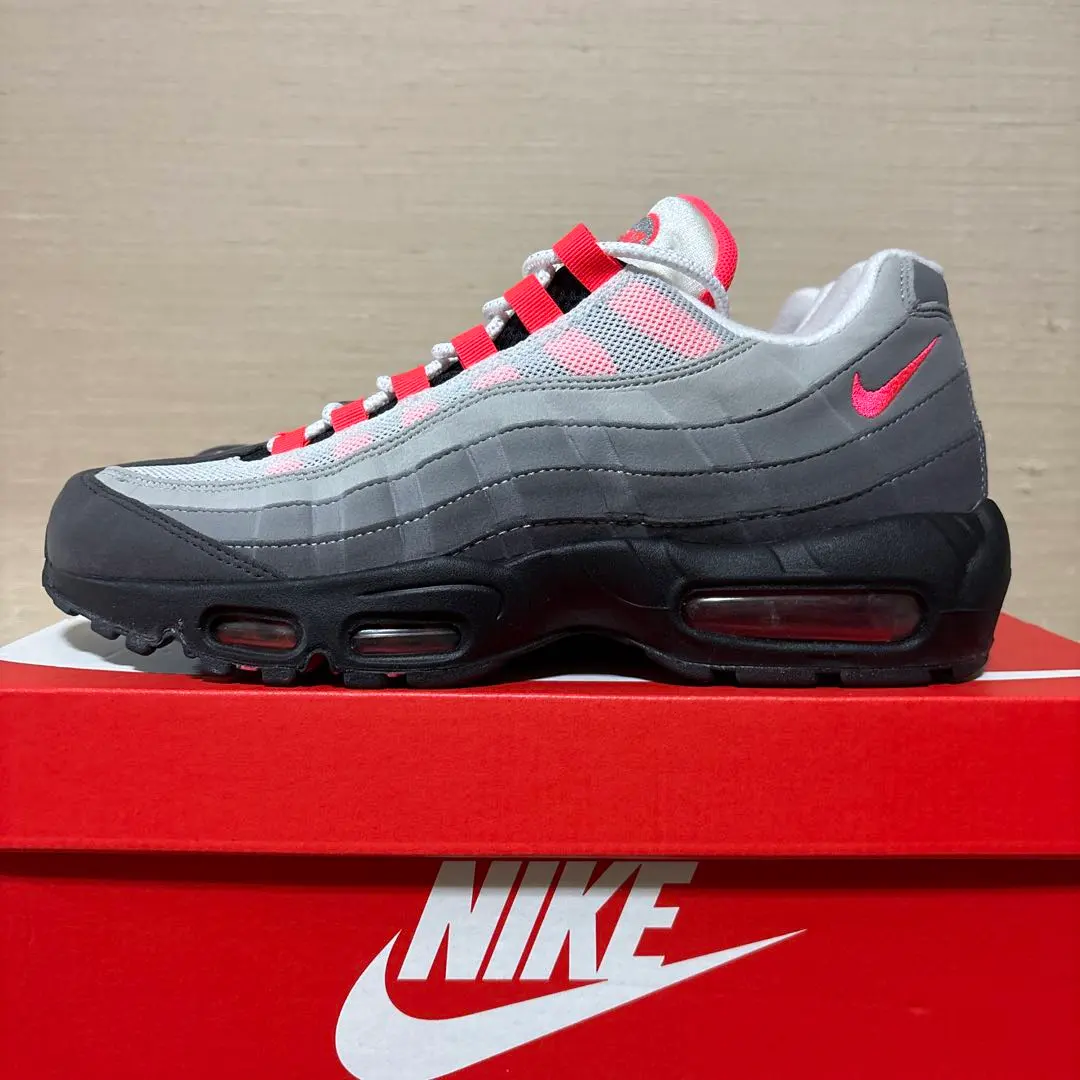 2026年最新】nike airmax95 og solar redの人気アイテム - メルカリ