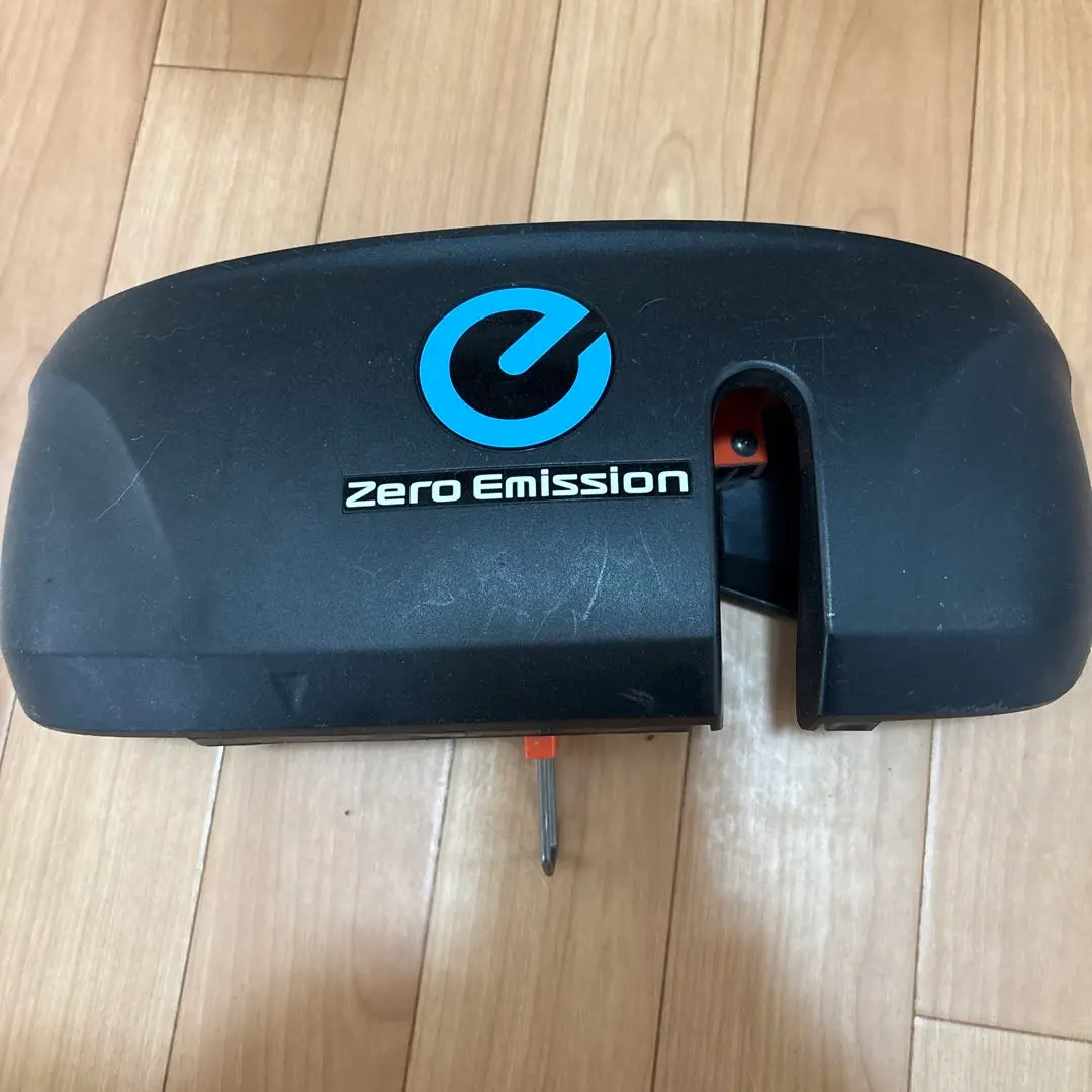 2026年最新】日産リーフ充電ポートカバーの人気アイテム - メルカリ